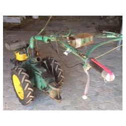 Brugte 2 Hjulede Traktorer med redskaber fra 4.000,- 