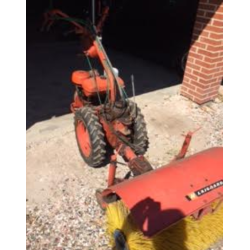 Brugte 2 Hjulede Traktorer med redskaber fra 4.000,- 