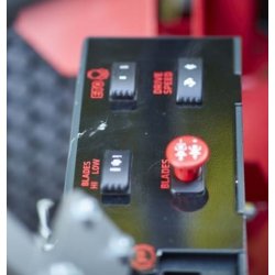 Cramer 82ZTC132 Zeroturn - 82V - 24 kWh - 132 cm.