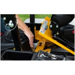 Hustler Fastrak 54 RD 138cm  Bagudkast 