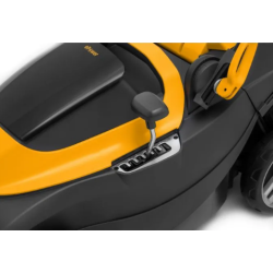 Stiga Collector 136e Kit inkl. 2 batterier - 2x2 Ah) og lader