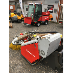 Tool Track Fejesugeanlg