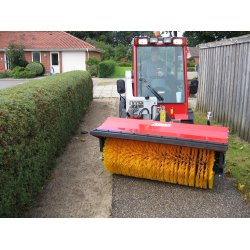 Tool Track - Sneskraber med Kost